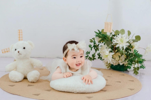 灌云几个月宝宝可以吃水果